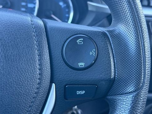 Used 2016 Toyota Corolla L FWD image 12