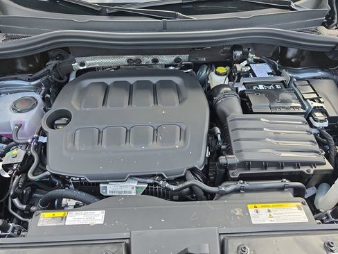 New 2026 Volkswagen Tiguan SE R-Line image 27