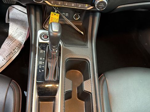 Used 2024 Nissan Sentra SR w/ SR Premium Package image 21