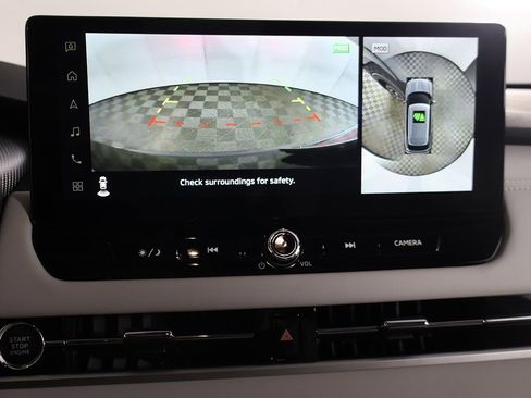 New 2025 Mitsubishi Outlander SE image 46