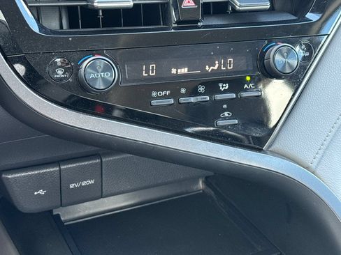 Used 2024 Toyota Camry LE FWD image 21