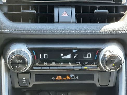 Used 2024 Toyota RAV4 LE AWD/4WD image 13
