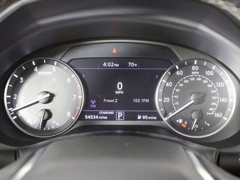 Used 2020 INFINITI QX50 Luxe image 28