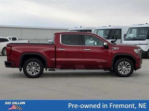 Certified 2023 GMC Sierra 1500 Denali w/ Technology Package AWD/4WD image 3