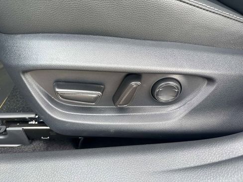 New 2026 Toyota Camry SE image 19