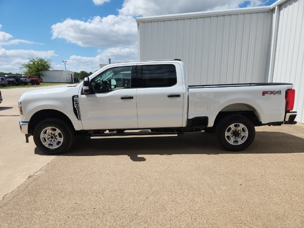 New 2027 Ford F250 XLT w/ FX4 Off-Road Package AWD/4WD image 5