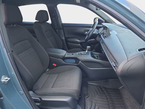 Certified 2024 Honda HR-V Sport image 12