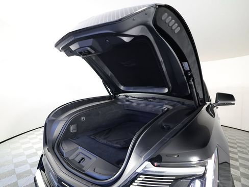 Used 2025 Cadillac Escalade IQ Luxury 2 w/ LPO, Premium Carpet Package AWD/4WD image 47