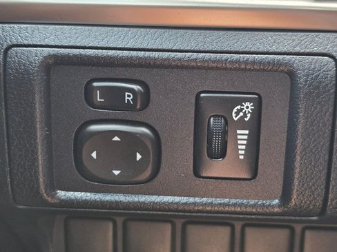 Used 2014 Lexus CT 200h w/ F Sport w/Nuluxe Interior FWD image 62