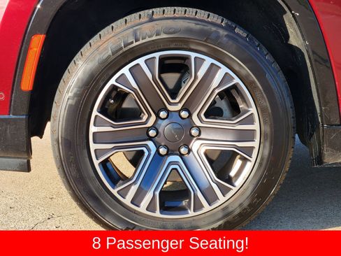 Used 2024 Jeep Wagoneer Series II w/ Flexible Seating Group AWD/4WD image 20