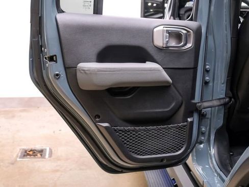 Used 2024 Jeep Wrangler Unlimited Rubicon 392 image 90