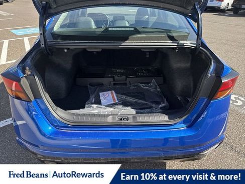 New 2025 Nissan Altima 2.5 SR image 10