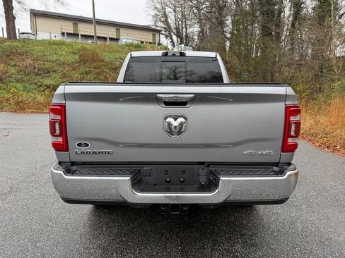 Used 2022 RAM 2500 Laramie w/ Chrome Appearance Group image 7