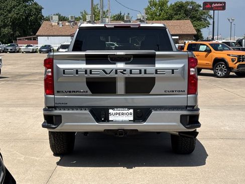 New 2026 Chevrolet Silverado 1500 Custom w/ Rally Edition AWD/4WD image 4