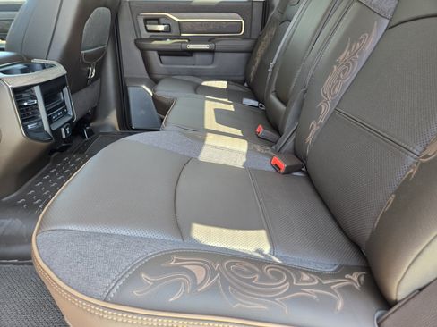 New 2026 RAM 2500 Limited AWD/4WD image 23