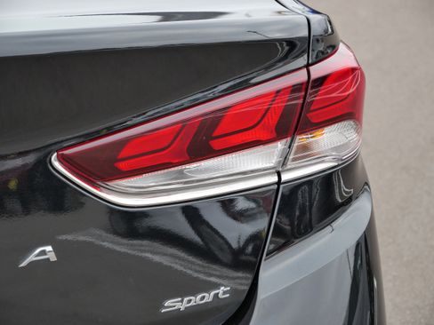 Used 2019 Hyundai Sonata Sport image 17