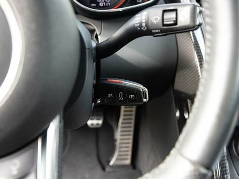 Used 2015 Audi R8 V10 image 39