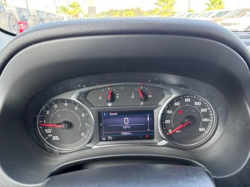 Used 2023 GMC Terrain SLE w/ Driver Convenience Package FWD image 11