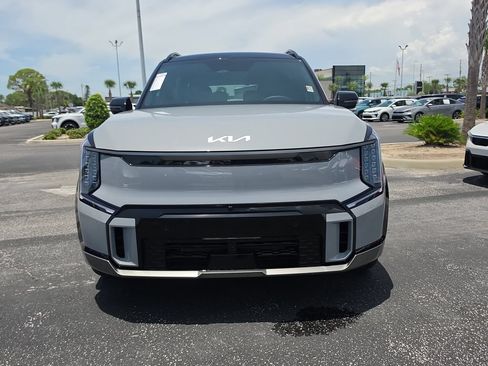 New 2026 Kia EV9 GT-Line AWD/4WD image 3