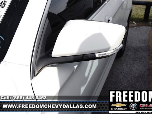 Used 2017 Chevrolet Impala LT image 8