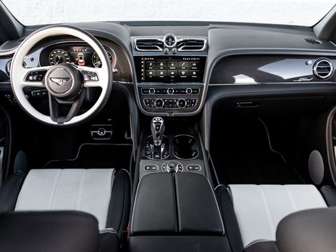 Certified 2023 Bentley Bentayga Speed image 4