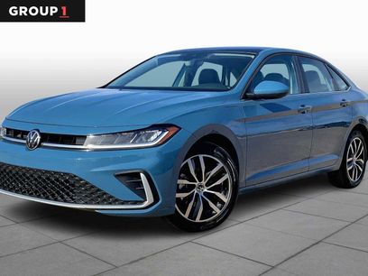 Used 2025 Volkswagen Jetta SE