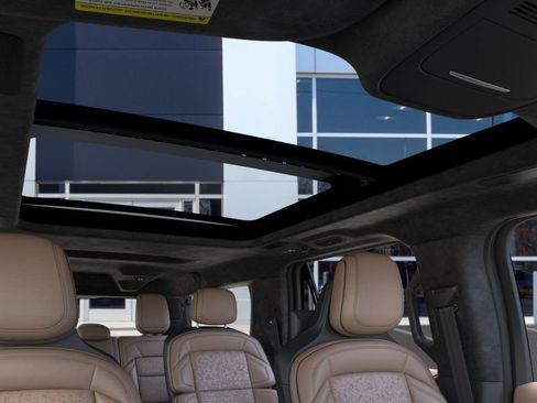 New 2026 Lincoln Navigator L Black Label AWD/4WD image 22