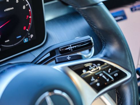 Used 2023 Mercedes-Benz C 300 4MATIC Sedan image 19