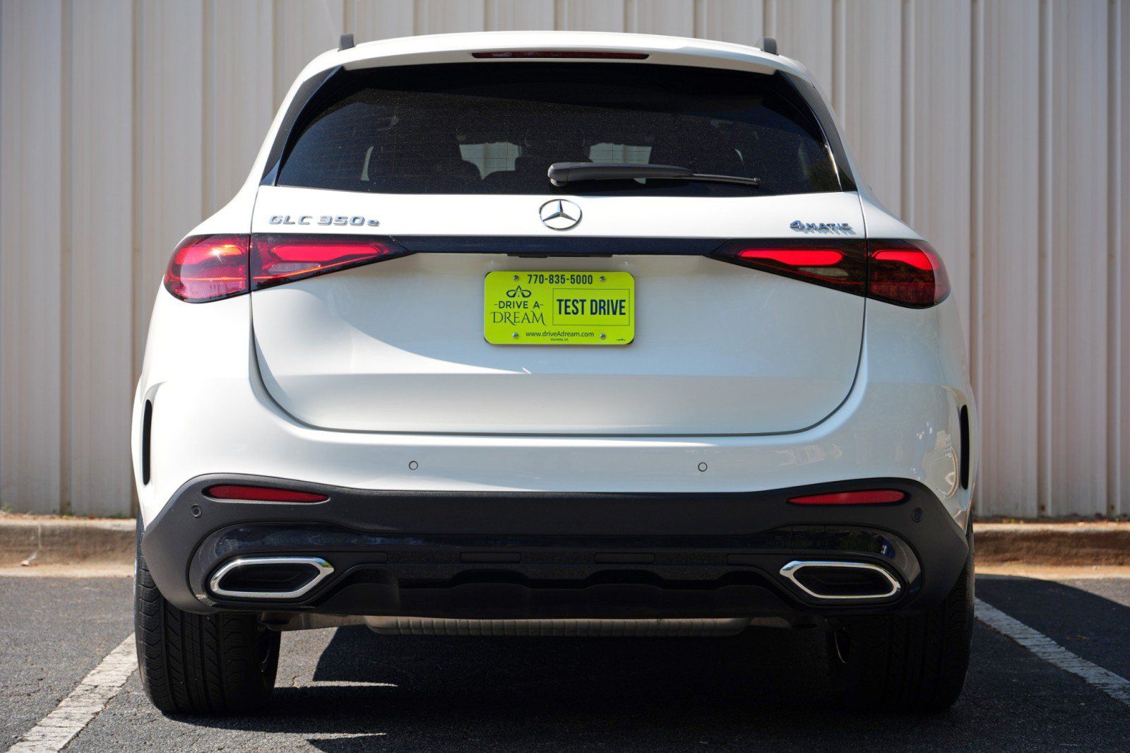 Used 2025 Mercedes-Benz GLC 350e 4MATIC w/ AMG Line image 11