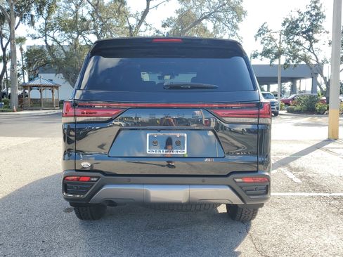 Used 2025 Lexus LX 700h Overtrail image 8