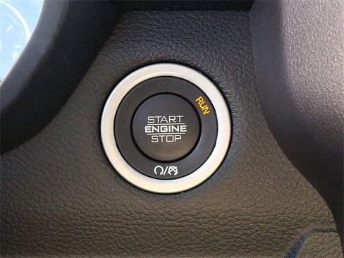 Used 2023 RAM 1500 Big Horn image 27