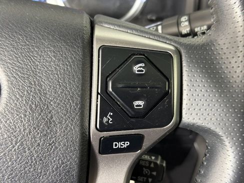 Used 2018 Toyota 4Runner SR5 Premium image 27