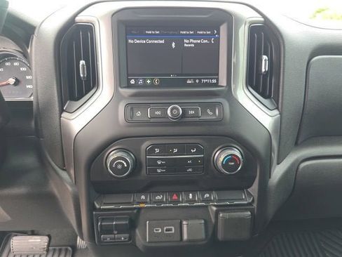 Used 2021 Chevrolet Silverado 1500 Custom w/ Safety Confidence Package AWD/4WD image 17