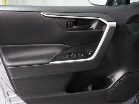 Certified 2023 Toyota RAV4 LE image 28