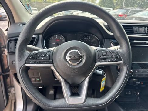 Used 2020 Nissan Rogue Sport S AWD/4WD image 18
