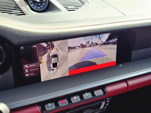 Used 2021 Porsche 911 Carrera S image 19