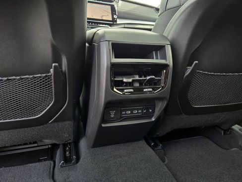 New 2026 Jeep Grand Cherokee Limited w/ Limited Altitude Package AWD/4WD image 30