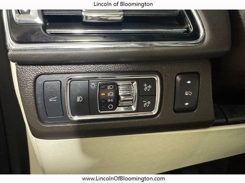 Certified 2023 Lincoln Navigator Black Label AWD/4WD image 35