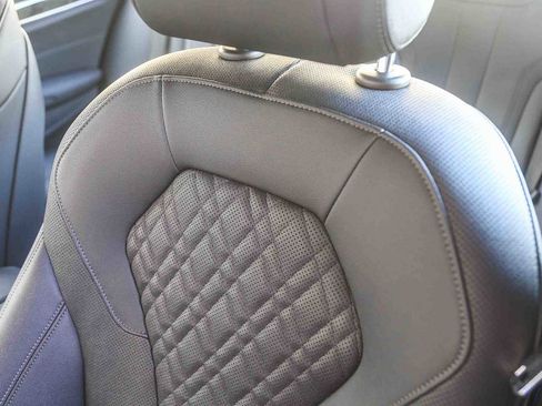 Certified 2023 BMW 530e w/ M Sport Package image 21