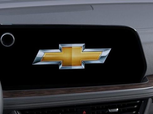 New 2026 Chevrolet Suburban Premier w/ Sun And Tow Package AWD/4WD image 20