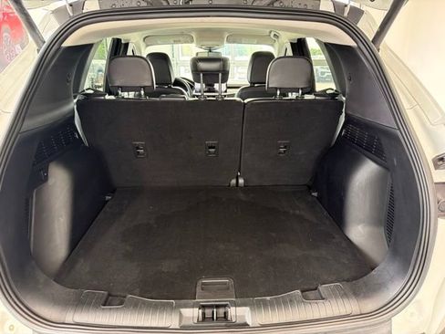 Certified 2024 Ford Escape Platinum AWD/4WD image 9