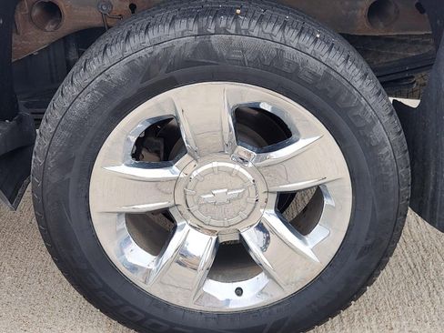 Used 2017 Chevrolet Silverado 1500 LTZ AWD/4WD image 9