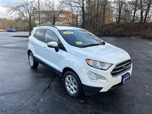 Used 2021 Ford EcoSport SE image 3