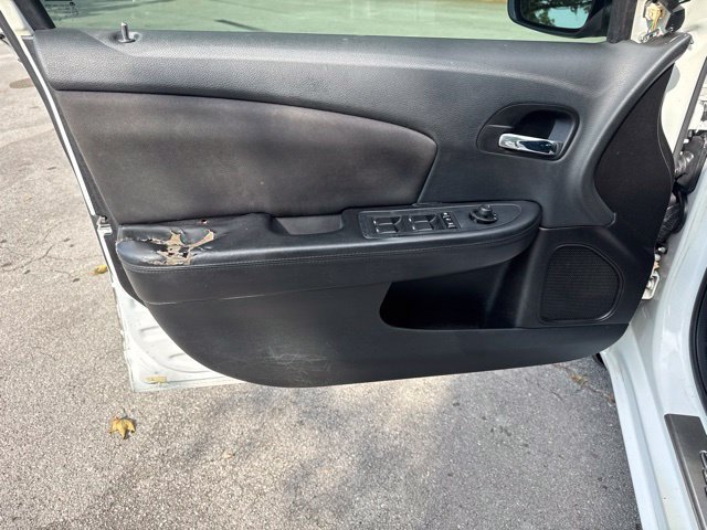 Used 2014 Chrysler 200 Touring w/ 200 S Group FWD image 14