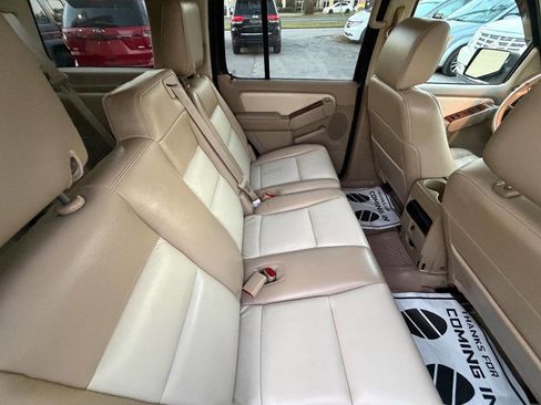 Used 2008 Ford Explorer Eddie Bauer image 14