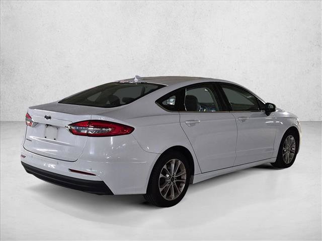 Used 2020 Ford Fusion SE FWD image 5