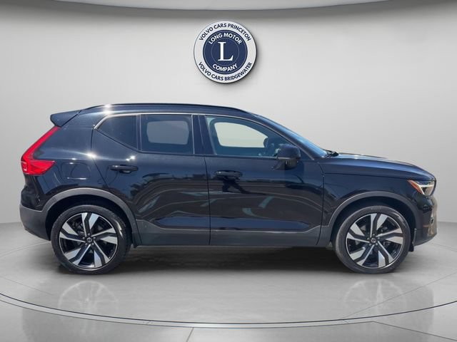 Certified 2023 Volvo XC40 B5 Plus w/ Climate Package AWD/4WD image 9