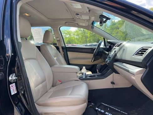 Used 2019 Subaru Outback 2.5i Limited AWD/4WD image 15