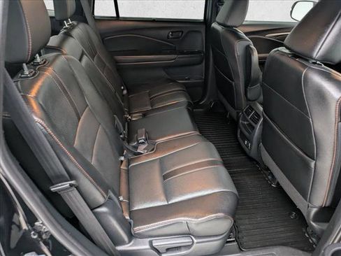 Used 2023 Honda Passport TrailSport image 18