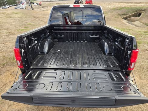 Used 2018 Ford F150 Platinum w/ Equipment Group 701A Luxury image 28